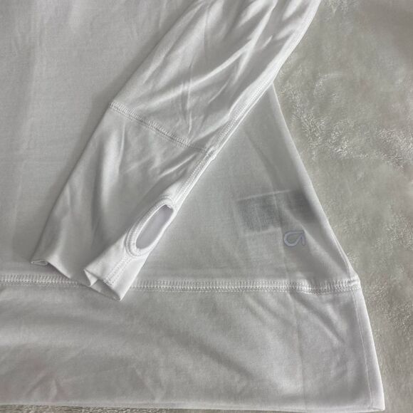 Gap fit open Back Long sleeve White top Size XXL - Picture 4 of 6
